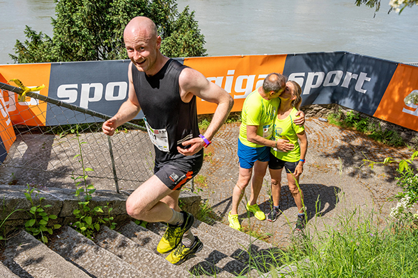 Gigasport Step by Step Hindernis beim Linzathlon beat the city